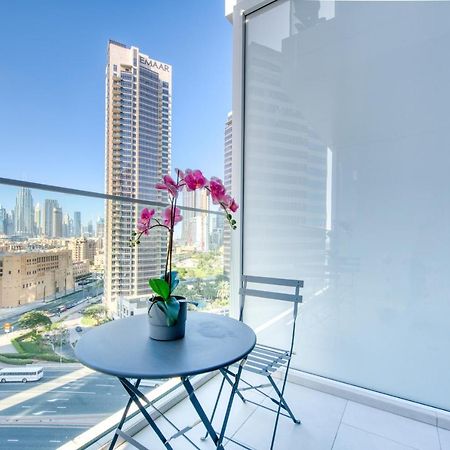 Maison Privee - Luxury, Spacious, Modern Near Burj Khalifa And Dubai Canal Exteriör bild