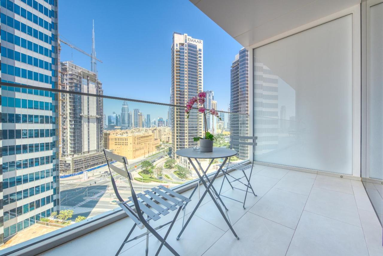Maison Privee - Luxury, Spacious, Modern Near Burj Khalifa And Dubai Canal Exteriör bild