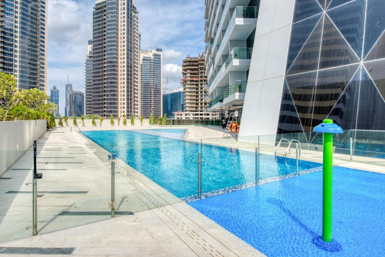 Maison Privee - Luxury, Spacious, Modern Near Burj Khalifa And Dubai Canal Exteriör bild